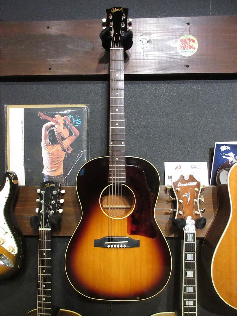 1964 Gibson LG-1 Sunburst - ヴィンテージギター買取り・販売の 